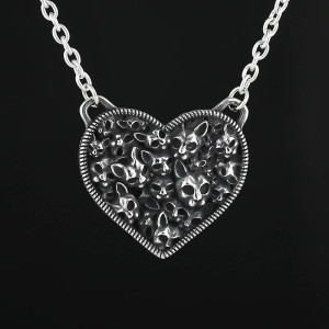 Collier Tête de Mort Goth “Cœur des Âmes Damnées”