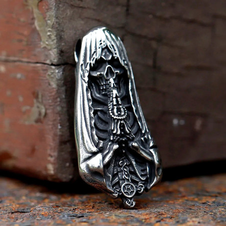 Vue de face Collier Gothique - La Faucheuse du Serment
