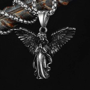 Vue de Face Collier Gothique Ange "Veilleur Ailé du Silence"