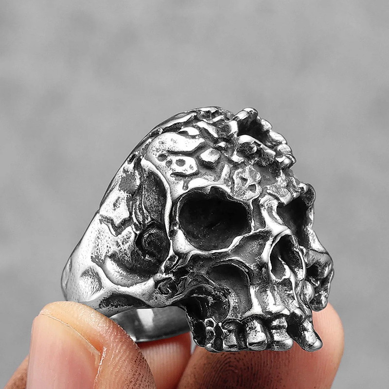 Bague Tête de Mort Crâne à la Gueule du Néant "Vide Intérieur"