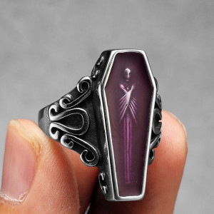 Bague Goth Vampire "Cercueil de l’Éveil Sanguin" Couleur violet