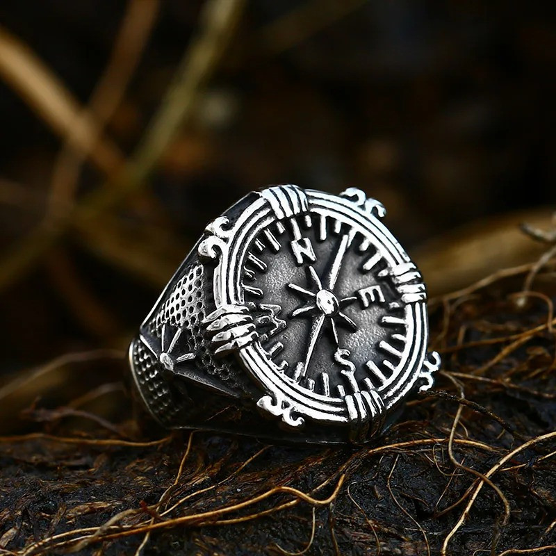 Bague Pirates "Boussole de l’Indomptable"