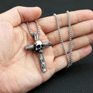 Collier Tête de Mort - Croix du Jugement Dernier