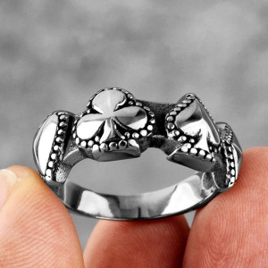 vue de Face Bague Poker "Sceau des Quatre As"