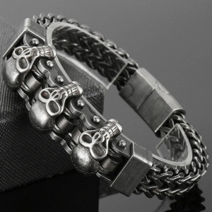 Avant Bracelet Tête de Mort "Sourire de Fer Articulé"