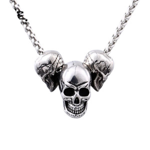 Collier Tête de Mort - Trinité des Crânes Maudits