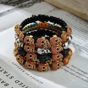 Avant Bracelet Tête de Mort "Macramé aux Crânes de Cristal" - 4 couleurs au choix !