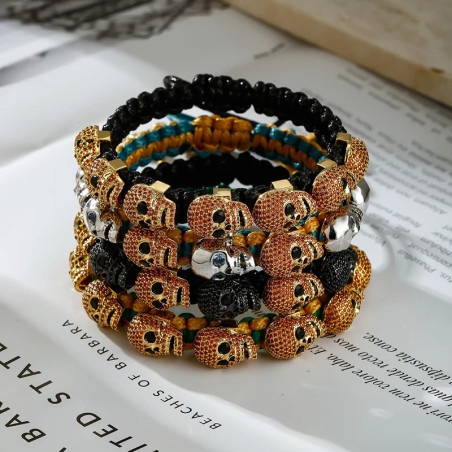 Avant Bracelet Tête de Mort "Macramé aux Crânes de Cristal" - 4 couleurs au choix !
