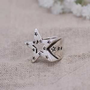 Vue Laterale Bague Rock Étoile Superstar