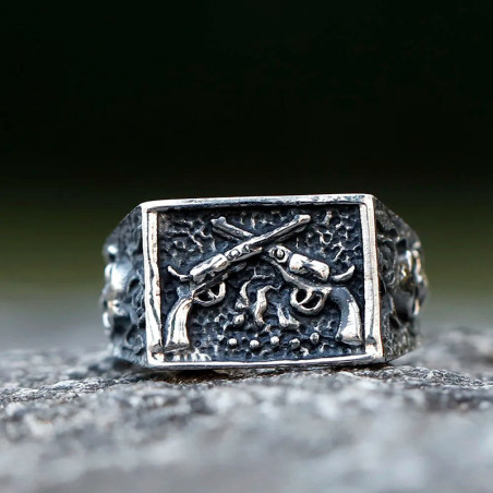 Avant Bague Tête de Mort "Chevalière Biker Roses & Revolvers"