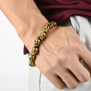 Vue Portée Bracelet Perles Tête de Mort "Memento Mori & Pierres Naturelles" - 5 couleurs au choix !