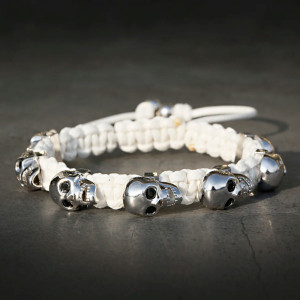 Bracelet Shamballa Tête de Mort "Macramé & Regard Serti" - 5 couleurs au choix !
