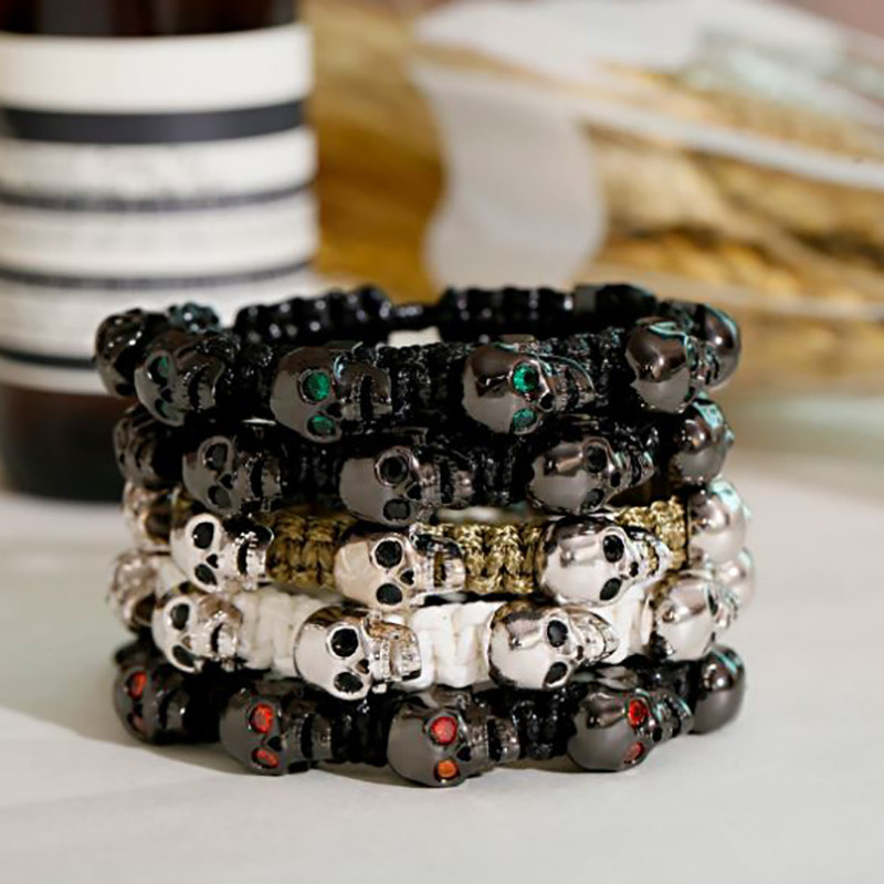 Avant Bracelet Shamballa Tête de Mort "Macramé & Regard Serti" - 5 couleurs au choix !