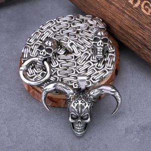 Collier Tête de Mort "Le Berserker"