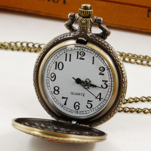 Avant Montre à Gousset Tête de Mort "Masque Funéraire Ancien"
