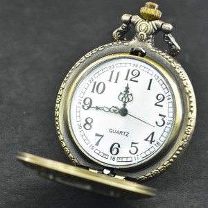 Avant Montre à Gousset Araignée "Arachnida Vintage"