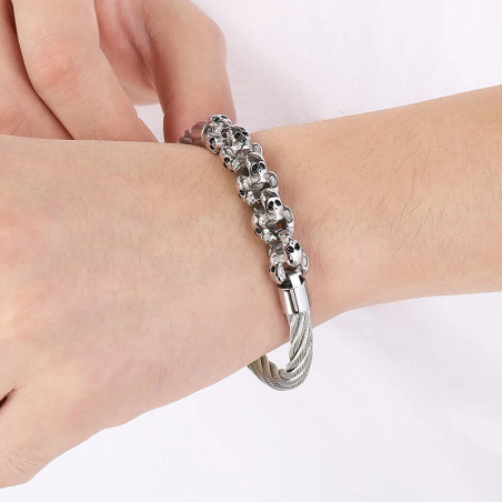 Vue portee Bracelet Tête de Mort Chaîne des Souverains Couleur Argent