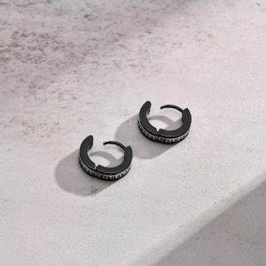Vue de Face Boucles d’Oreilles Viking - Anneaux des Runes Anciennes