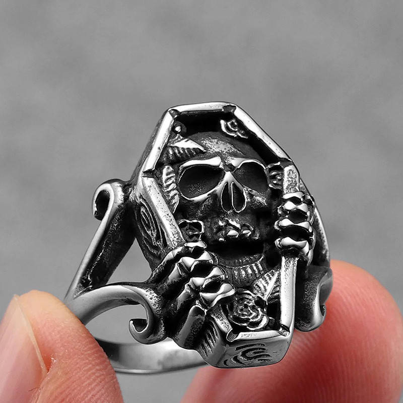 Avant Bague Tête de Mort Gothique "Le Réveil de la Momie"