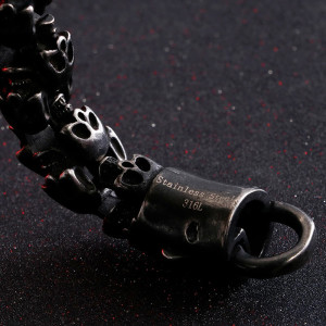 Vue Laterale Bracelet Tête de Mort Gothique - Couronne des Crânes Ardents
