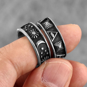Vue Portee Bague Rock "THE ALCHEMIST" (L'Alchimiste)