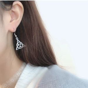 Vue Portee Boucles d’Oreilles Viking - Créoles Huginn & Muninn