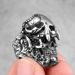 Bague Tête de Mort "FENRIR" - L'Instinct Sauvage