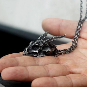 Magnifique Collier Tête de Mort Dragon - Crâne Draconique Ancestral
