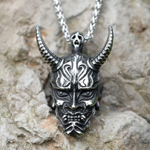 Avant Collier Le Démon Japonais Masque Oni "Le Hannya"
