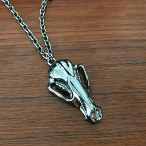 Collier Crâne Goth Rock "Le Raven"
