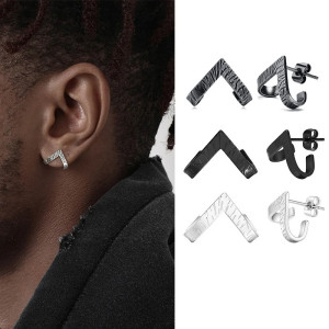 Vue portee Boucles d’Oreilles Viking "Angle de Tyr" - 3 couleurs au choix !