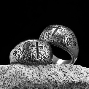 Bague Rock Croix des Cendres Noires