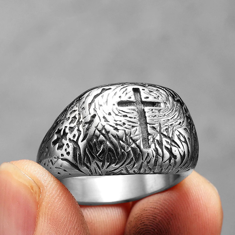 Avant Bague Rock Croix des Cendres Noires