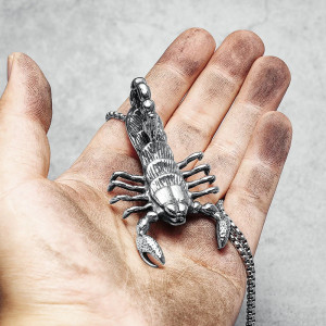 Avant Collier Scorpion "Le Venin"