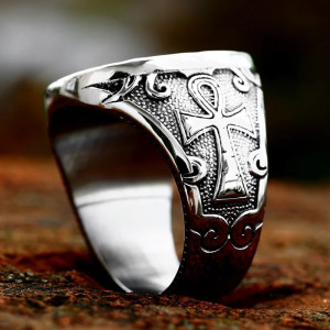 Bague Rock "Aigle du Sceau Souverain"