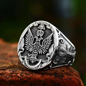Vue Laterale Bague Rock "Aigle du Sceau Souverain"