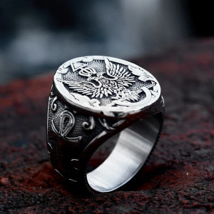 Vue de Face Bague Rock "Aigle du Sceau Souverain"