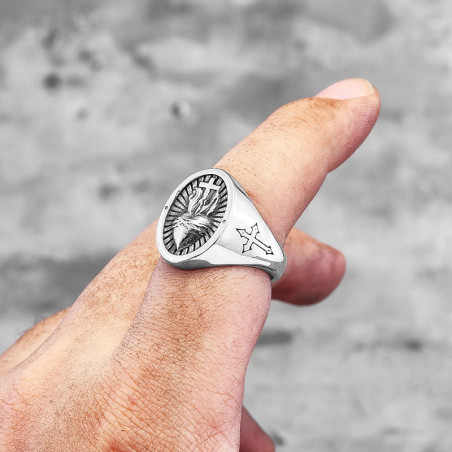 Vue Portee Bague Rock "Rockeur au Cœur Sacré"