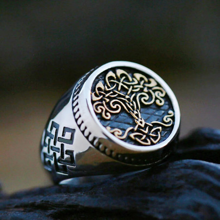 Bague Viking - Yggdrasil Noir Profond aux Runes Dorées
