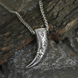 Avant Collier Viking "Croc Sacré du Clan"