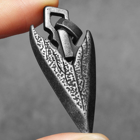 vue de Face Collier Viking - Flèche du Guerrier des Fjords