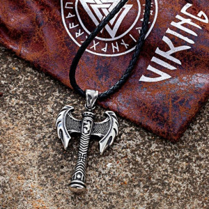 Magnifique Collier Viking Hache Totémique du Clan