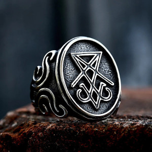 Bague Rock "Sceau du Sigil Infernal" Modele 2