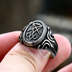 Bague Rock "Sceau du Sigil Infernal" Modele 2