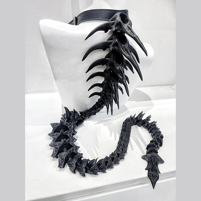Collier Gothique "Colonne Vertébrale Profanée" Modele 4