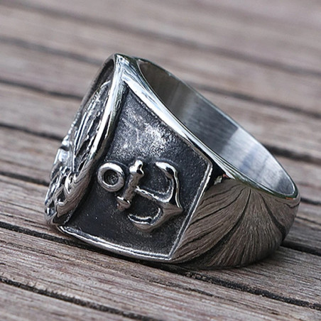 Vue laterale Bague Pirate "Galion des Caraïbes"