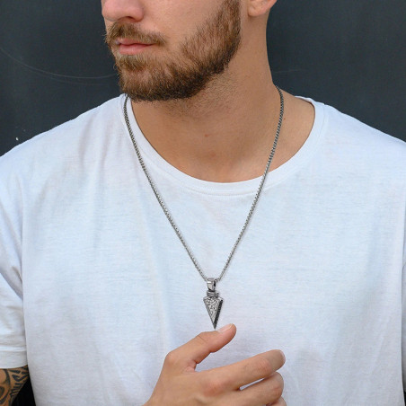 Vue portee Collier Viking - Flèche Silencieuse (Noir ou Argent)