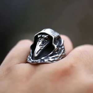 Vue portee Bague Corbeau "Messager d'Ébène"
