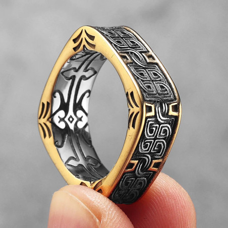 Bague Rock "Anneau des Entrelacs du Serment" Couleur Or