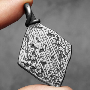 Vue Arrierre Collier Viking Rune des Anciens